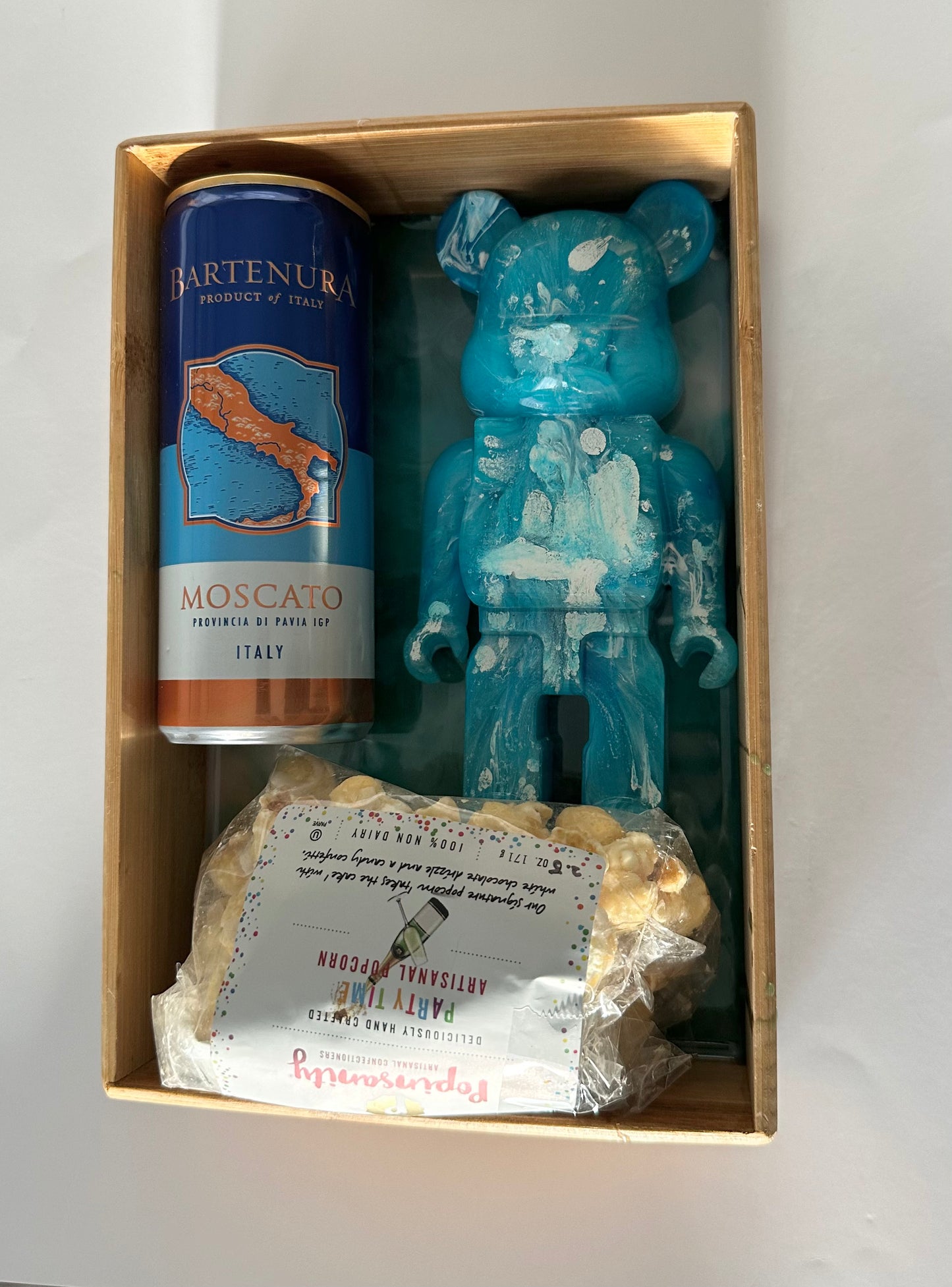 Wooden sea box