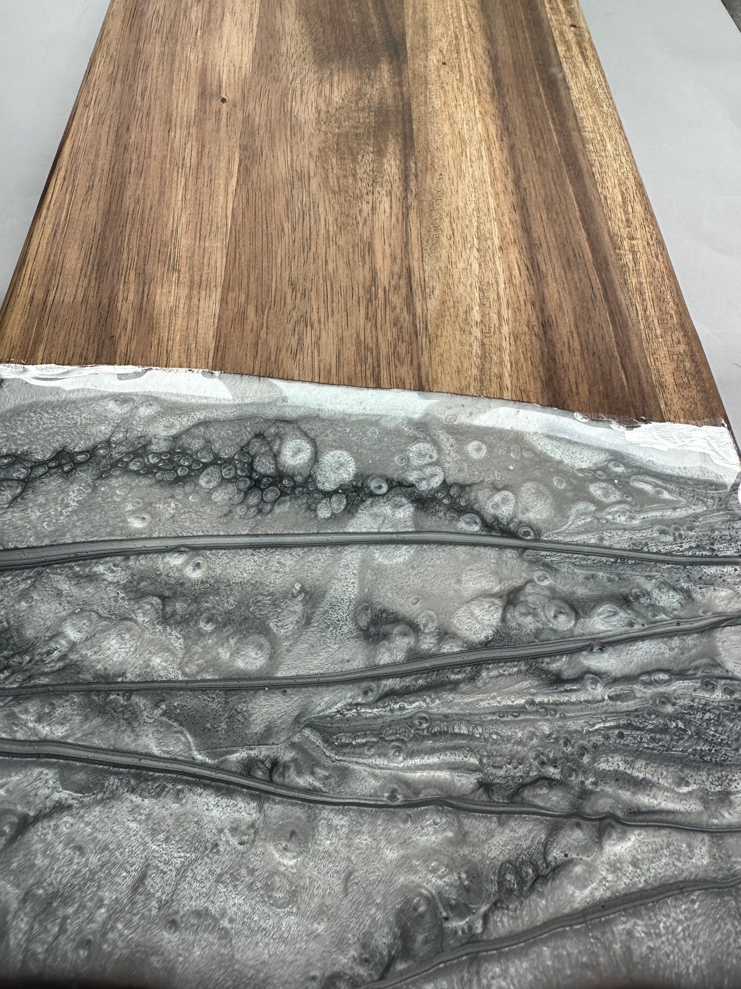 Grey marbled acacia board